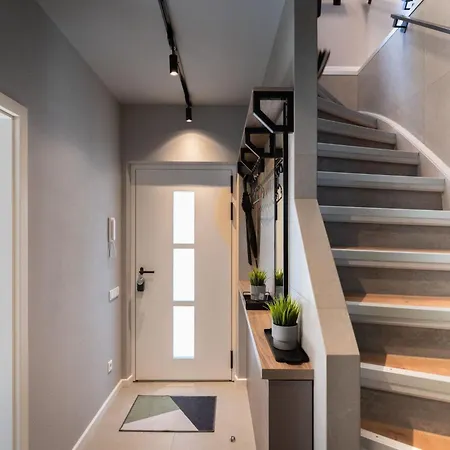 House 756 By Interhome * מיינץ